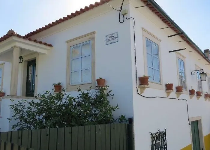 Vivenda Maria De Lourdes *