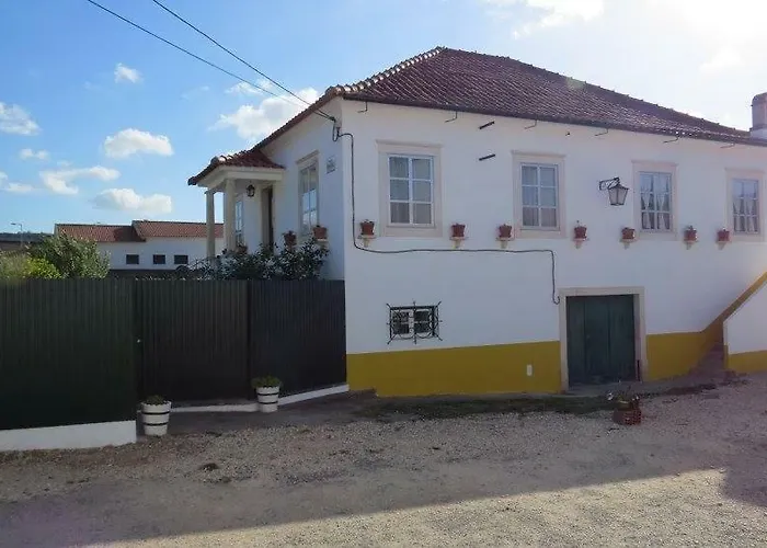 Vivenda Maria De Lourdes *